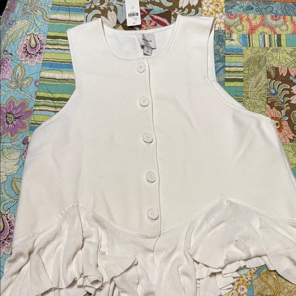 Maeve Cream Sleeveless Top - Picture 2 of 5